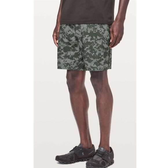 LIKE NEW! Lululemon Pace Breaker Short *Linerless 9" - Picture 2 of 13